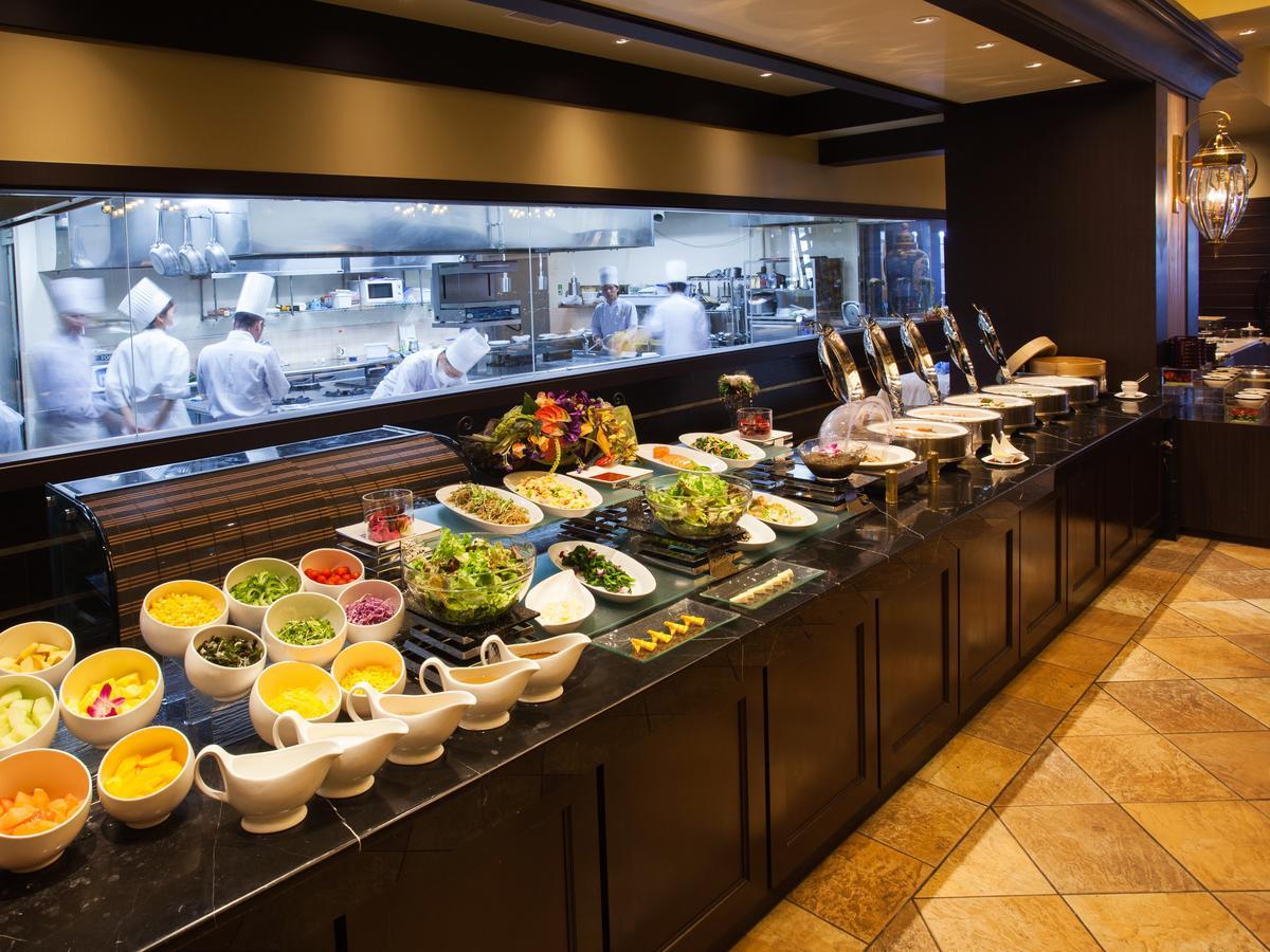 โอกินาว่า คาริยูชิ รีสอร์ต เอ็กเซส ออนนะ Hotel ภายนอก รูปภาพ