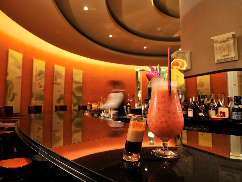 โอกินาว่า คาริยูชิ รีสอร์ต เอ็กเซส ออนนะ Hotel ภายนอก รูปภาพ